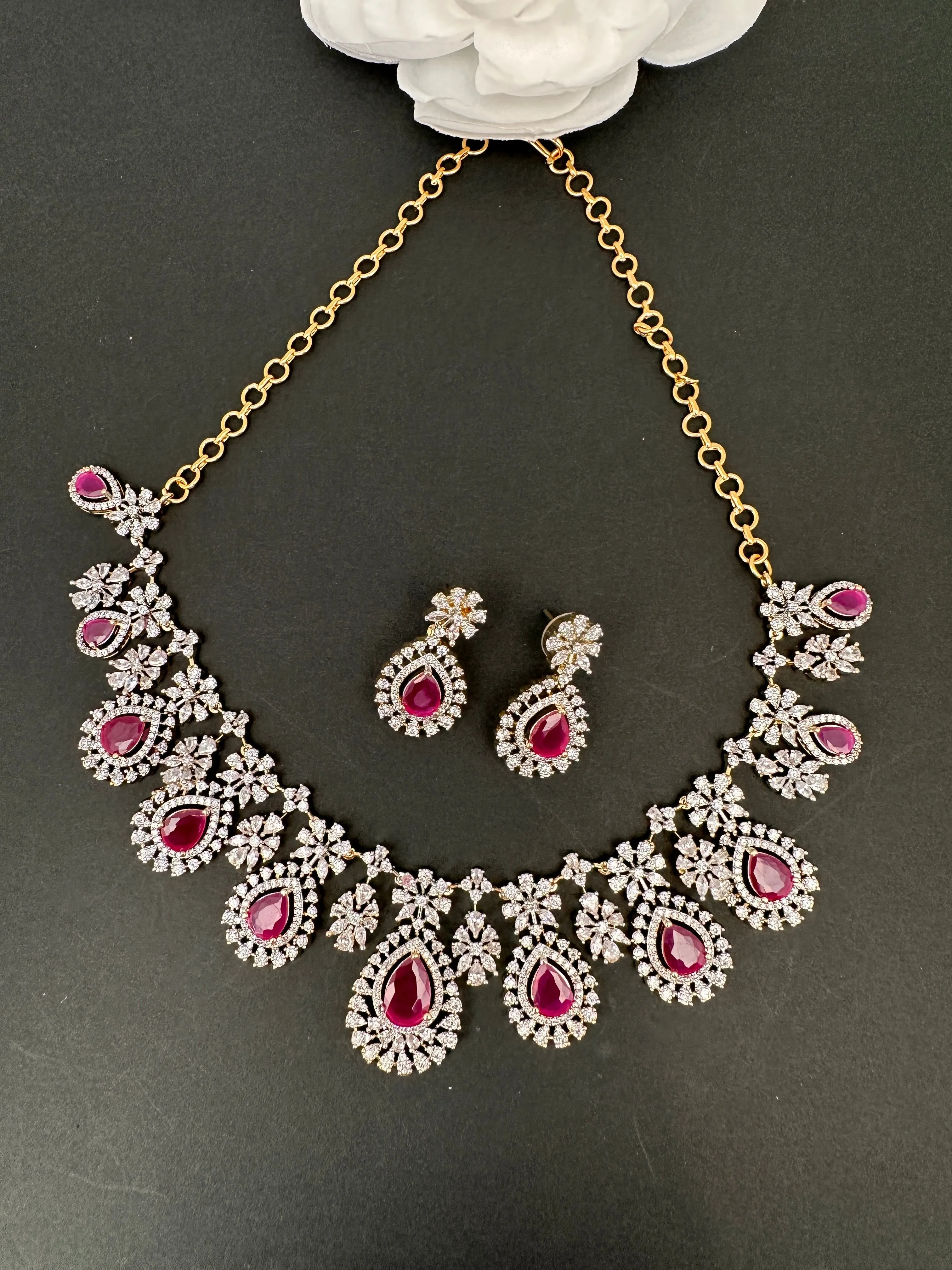 AD Color Stone Short Necklace