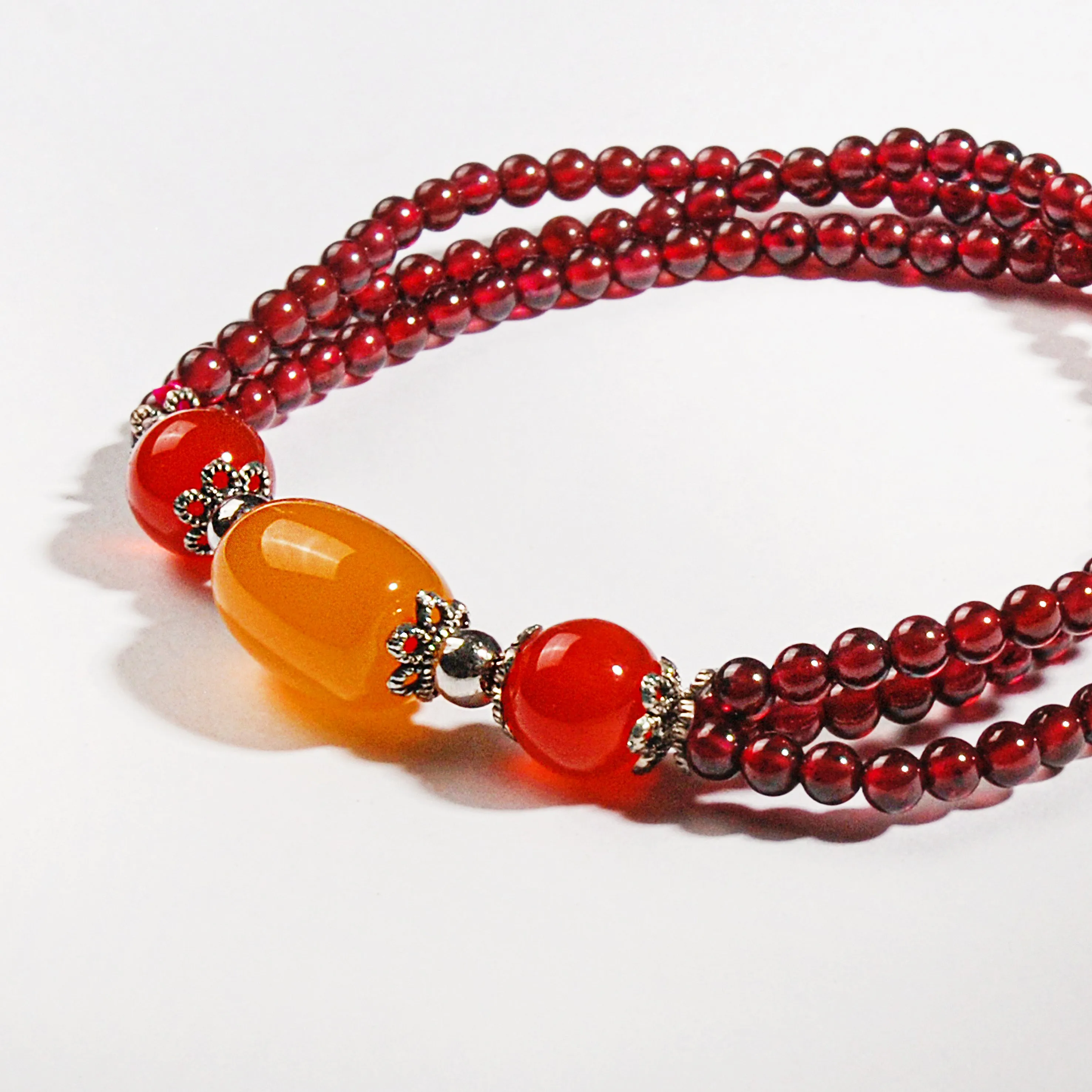 Garnet three-circle bracelet
