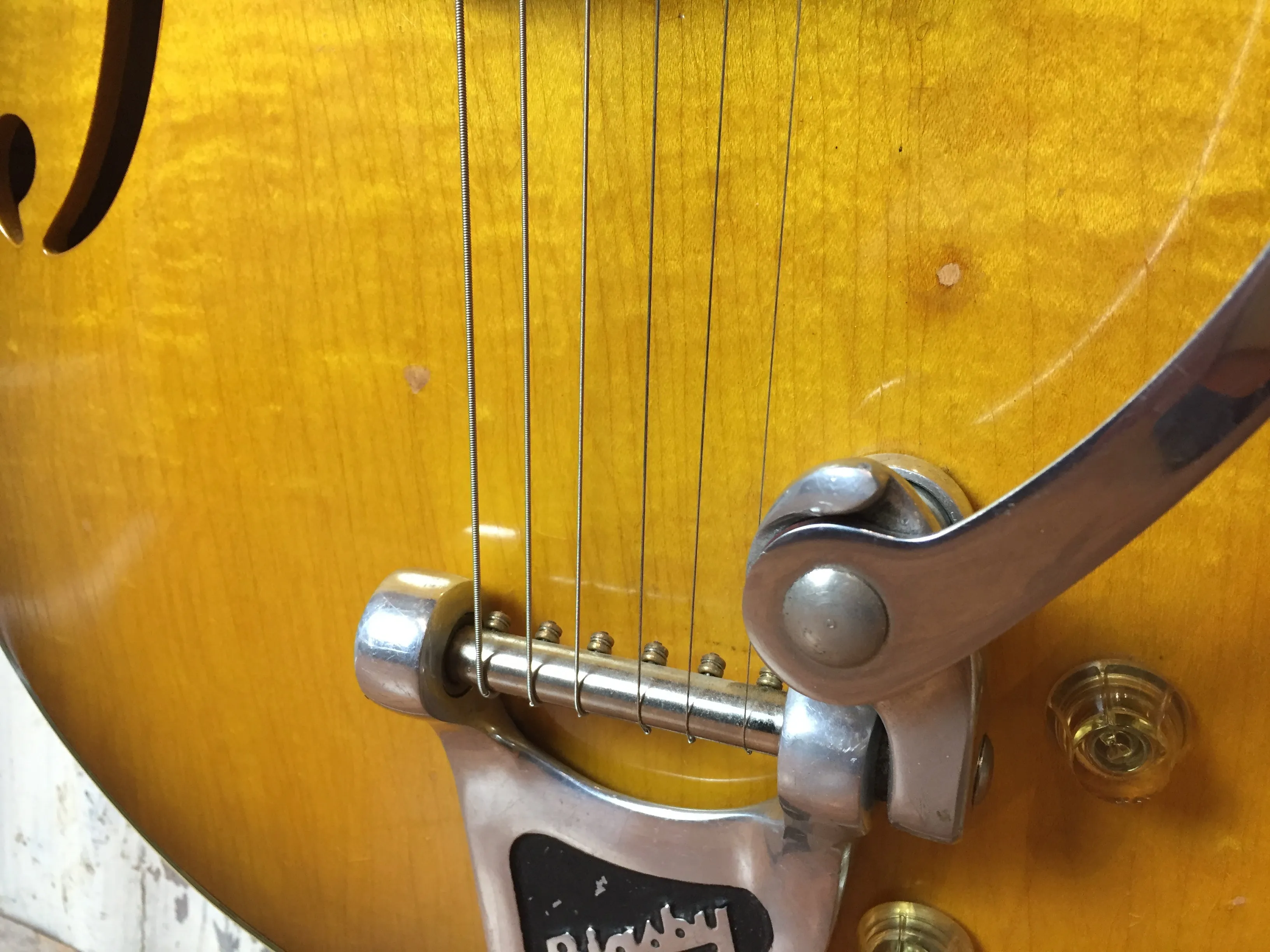 Harmony H75 Vintage Hollowbody