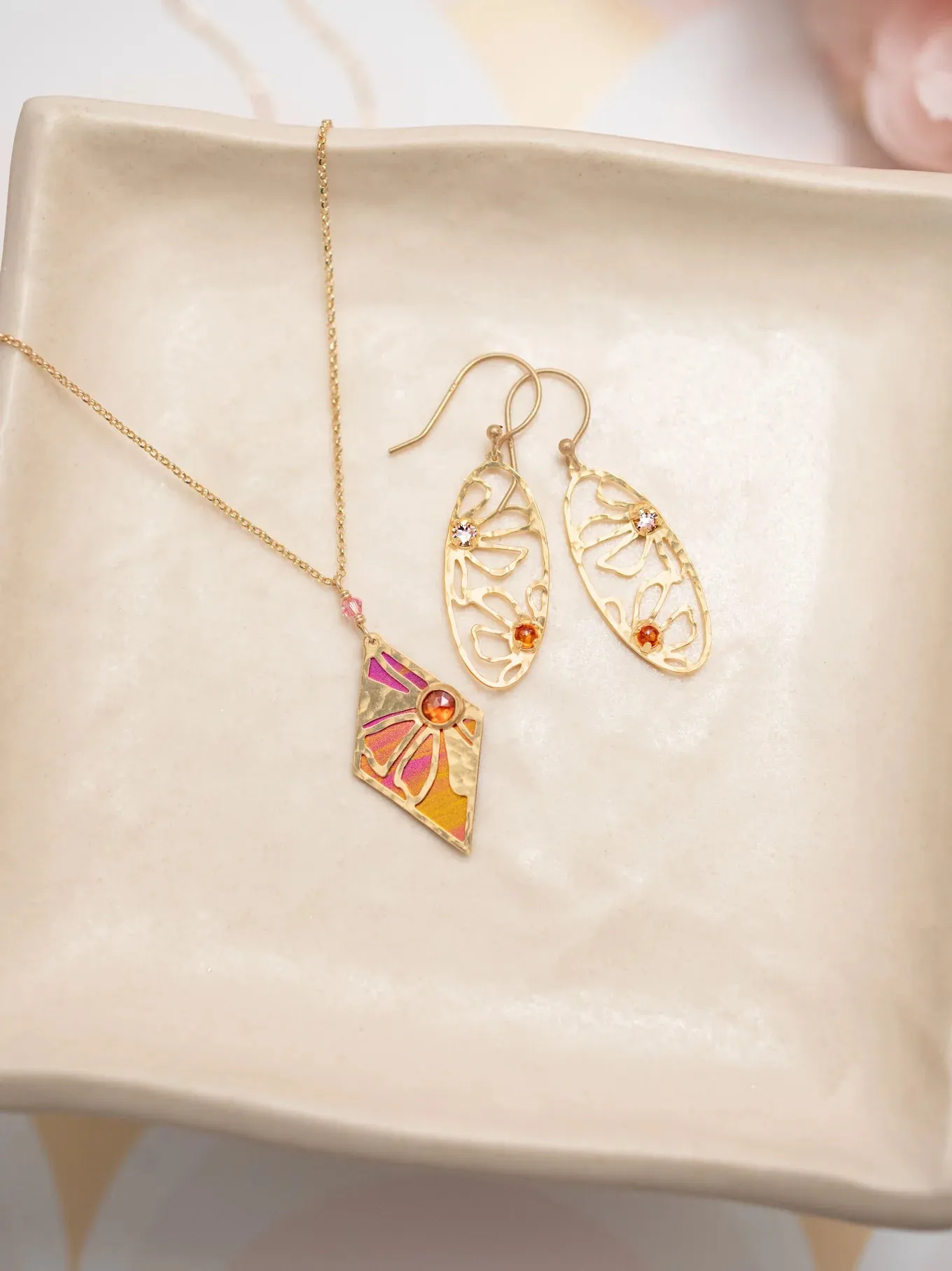 Holly Yashi Zoe Earrings - Gold