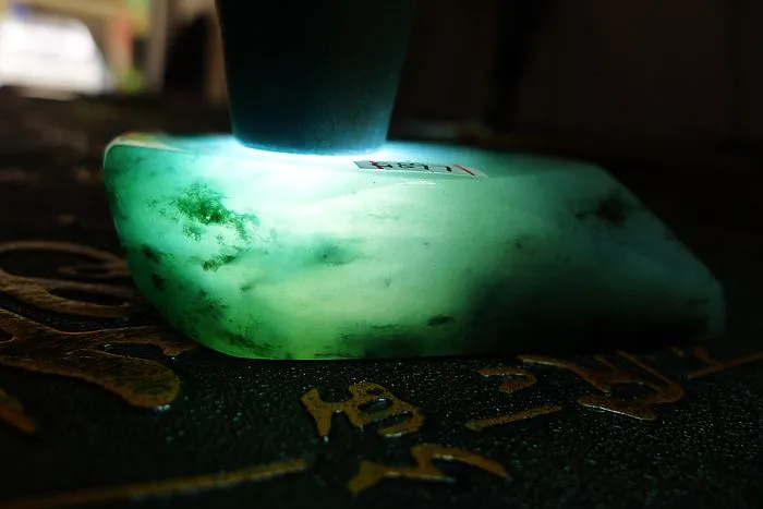 Natural Jade Rough Jadeite Raw (109g,6.5X3.4X1.7cm)