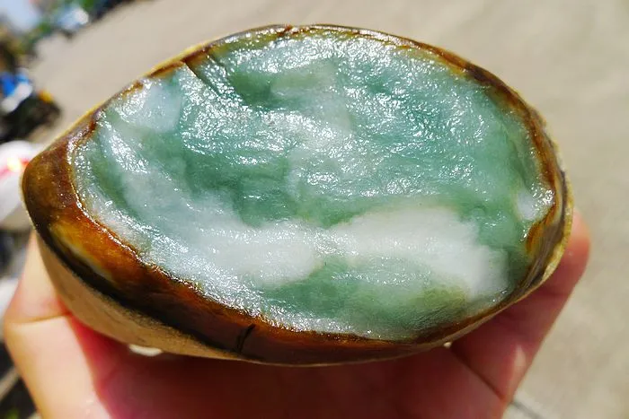 Natural Jade Rough Jadeite Raw (1.14kg,11.6X9.3X6cm)