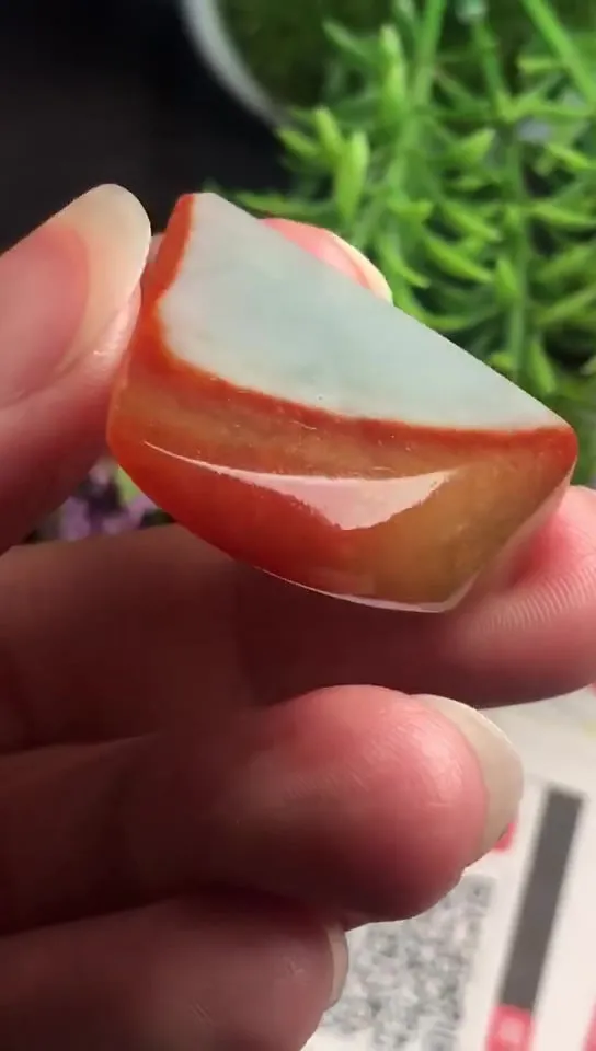 Natural Jade Rough Jadeite Raw (12g,3.4x2.9x0.9cm)-V1131