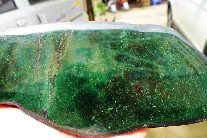 Natural Jade Rough Jadeite Raw (693g,20X8.5X1.6cm)