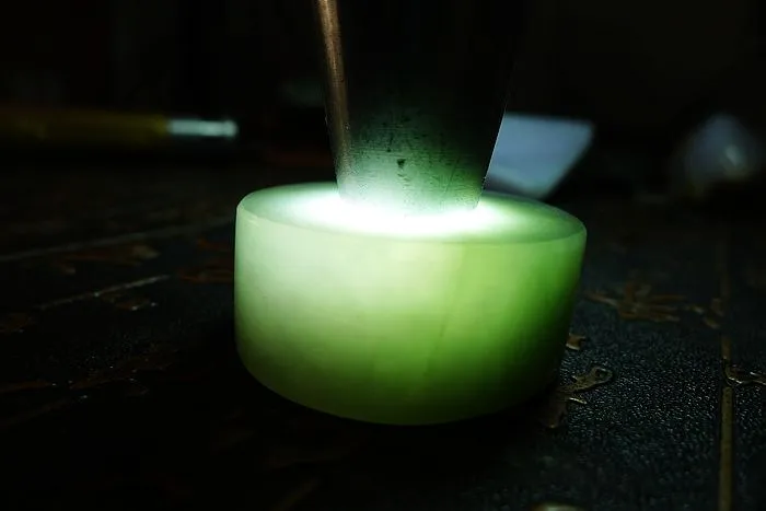 Natural Jade Rough Jadeite Raw (74g,4X4X1.7cm)