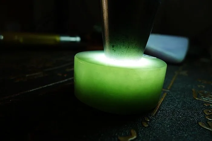 Natural Jade Rough Jadeite Raw (74g,4X4X1.7cm)