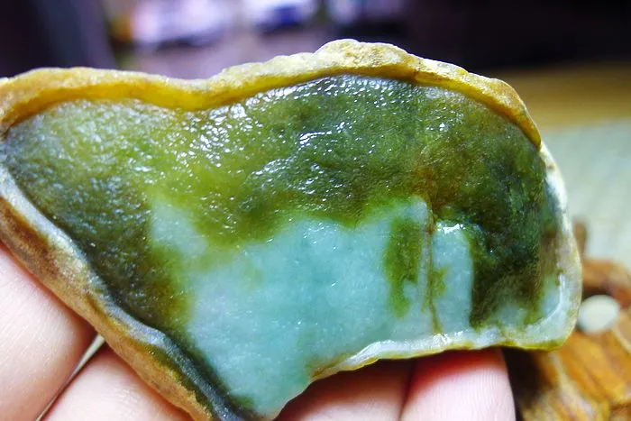 Natural Jade Rough Jadeite Raw (78g,6.8X3.6X2cm)
