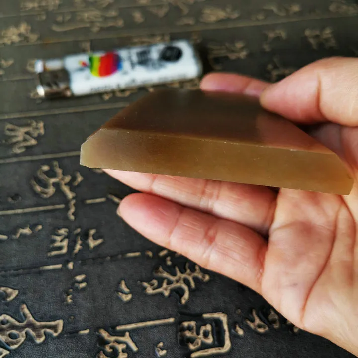 Natural Kunlun Jade Rough Nephrite Raw (118g, 7X6X1cm)