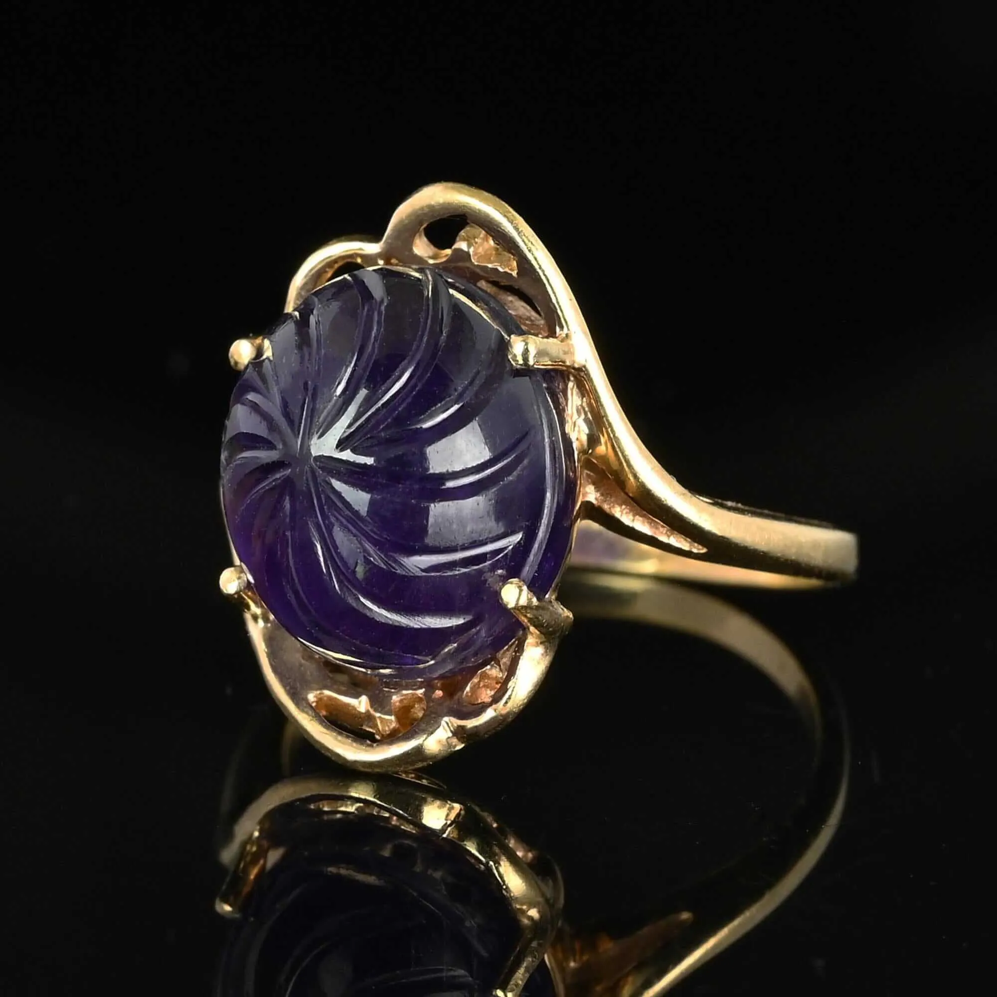 ON LAYAWAY Fancy Cut Carved Amethyst Cabochon Ring in Gold