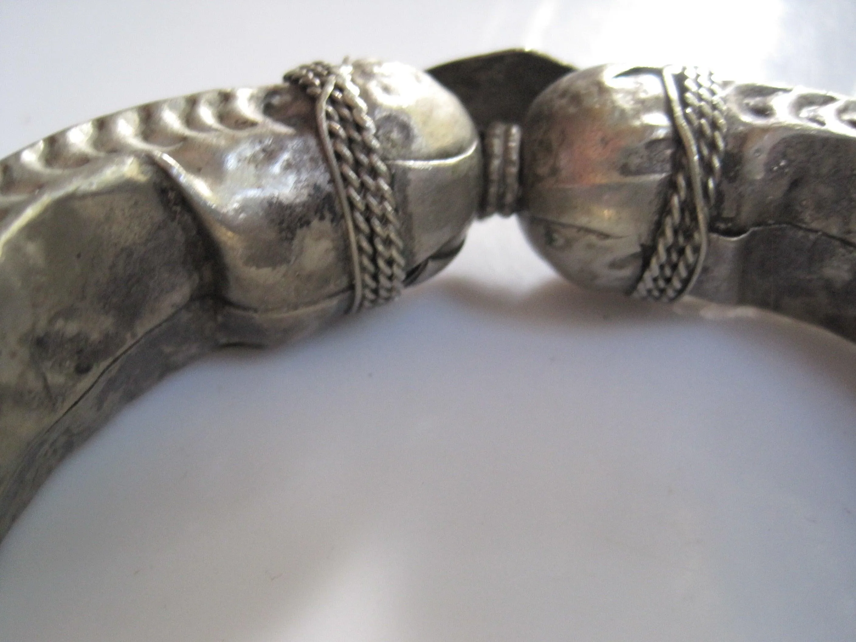 Vintage Yemeni Bedouin Bangle