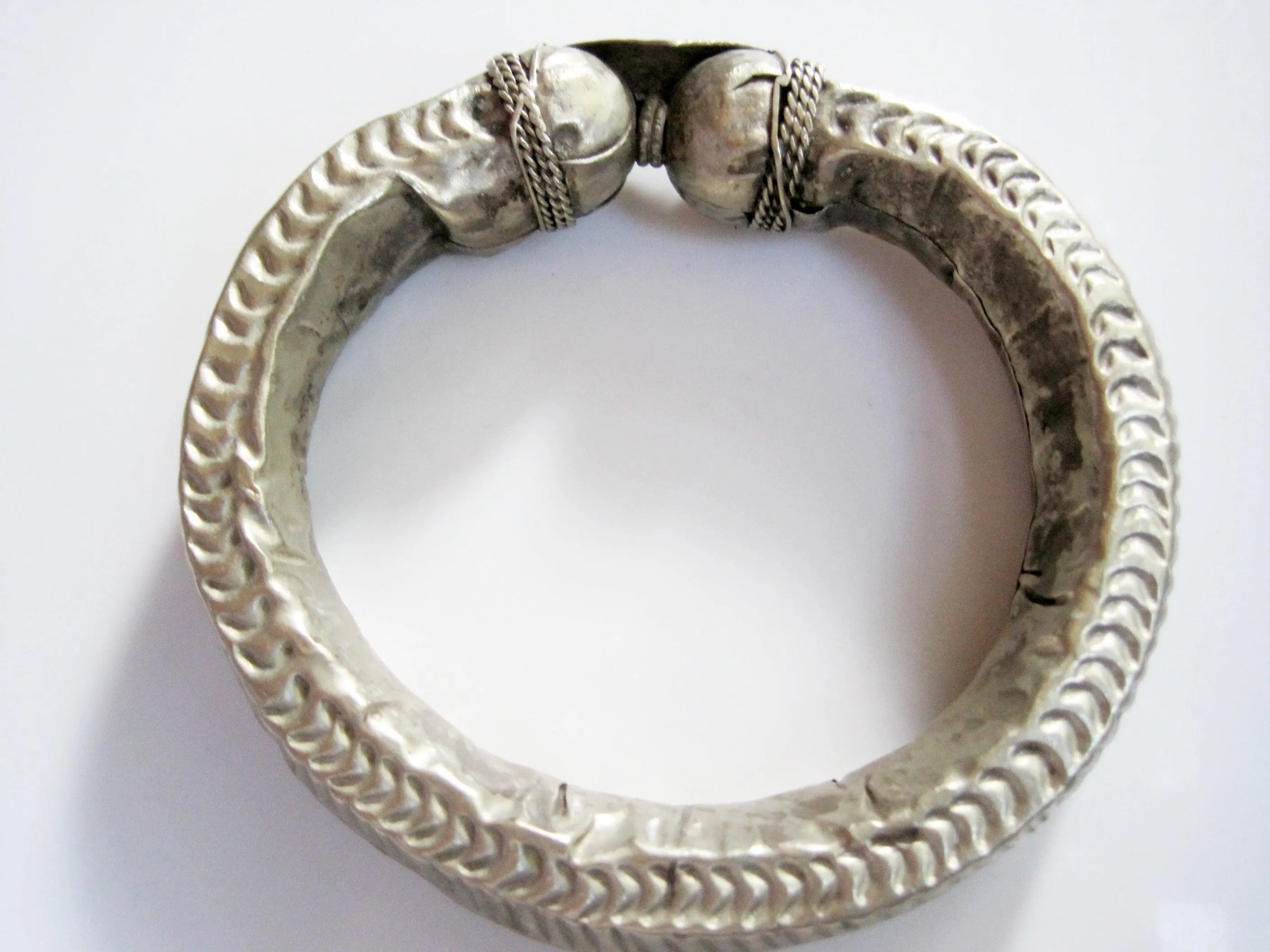 Vintage Yemeni Bedouin Bangle