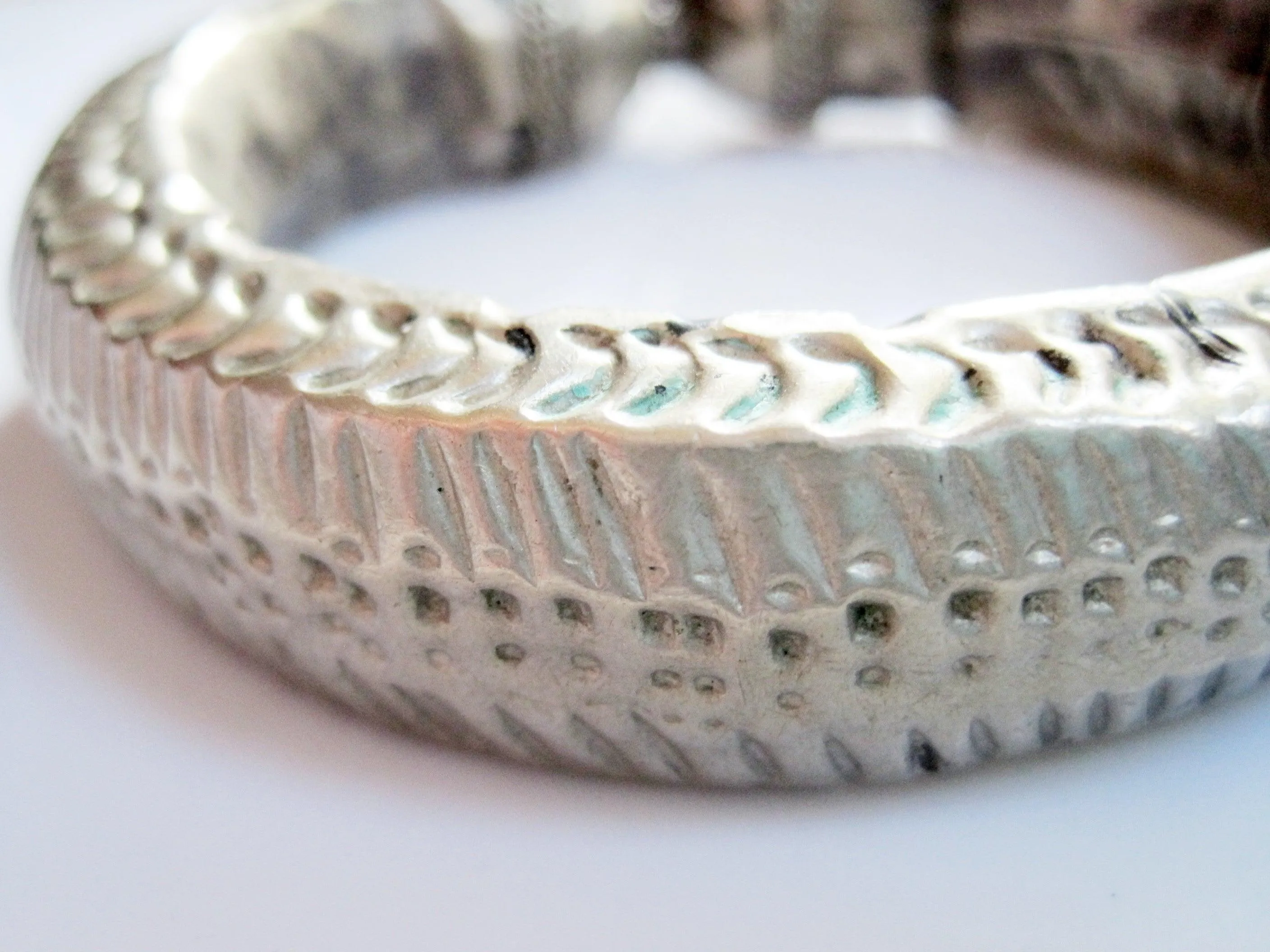 Vintage Yemeni Bedouin Bangle